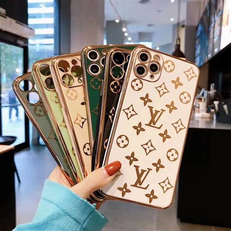 lv iphone 12 case